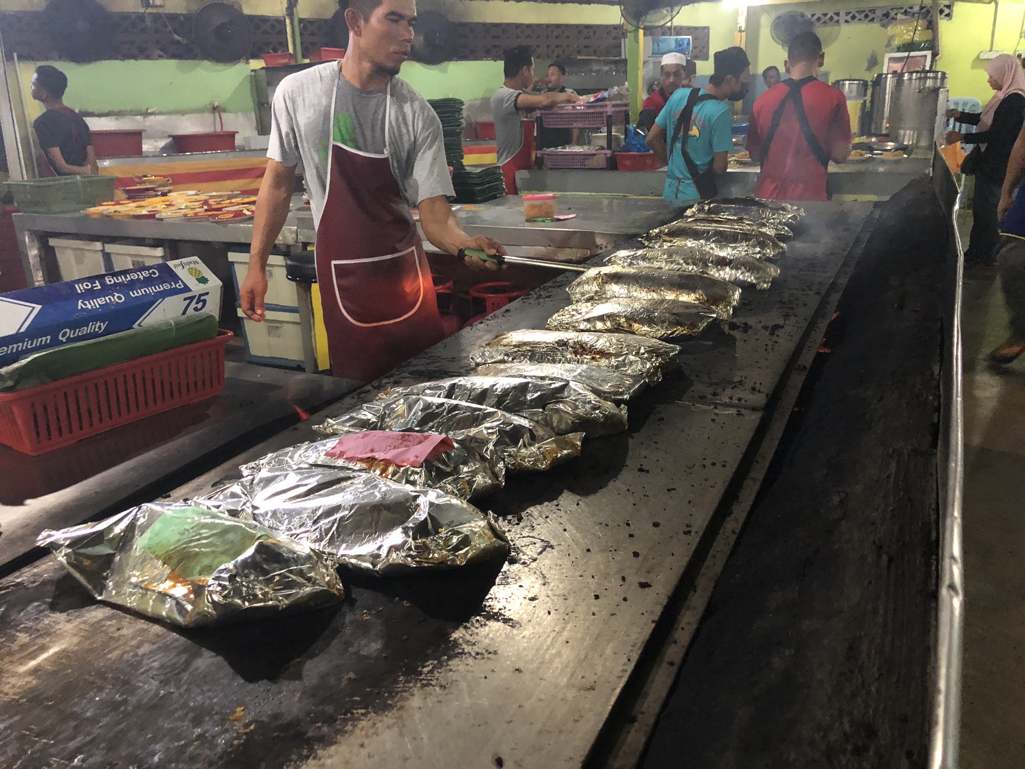 Zul Ikan Bakar – Kedai Ikan Bakar Sedap Di Besut.