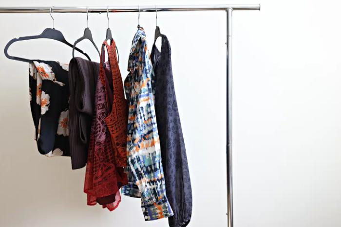 Insider Tricks Stylists Use to Make Clothes Fit Perfectly